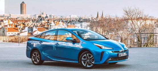 Toyota promove a eletrificação global de veículos ao disponibilizar perto de 24.000 patentes, sem custos