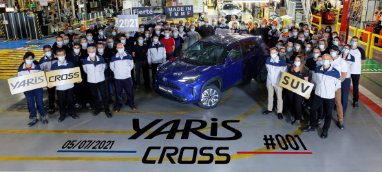 Toyota inicia produção do novo SUV compacto Yaris Cross