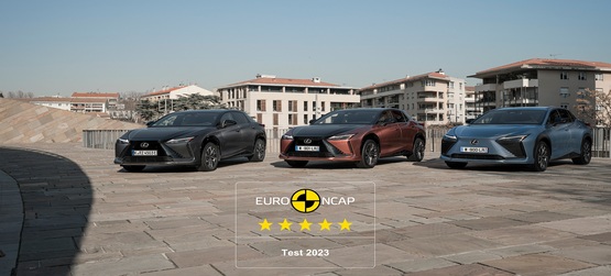 Lexus RZ premiado com cinco estrelas nos testes de segurança Euro NCAP