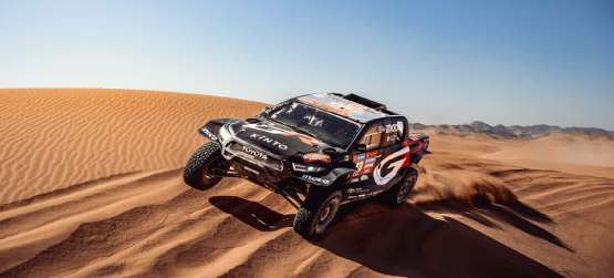 6 Toyota Hilux no Top 10 do Dakar de 2024 e bom resultado de pilotos estreantes