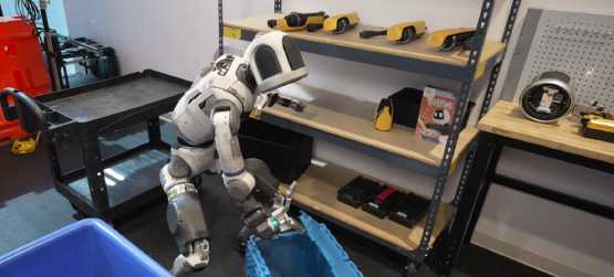 Robô com IA da Boston Dynamics e Toyota Research Institute dá um passo importante no sentido de criar humanoides para uso geral