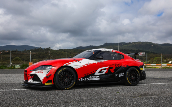 Duas duplas, uma ambição: Nova era da TOYOTA GAZOO Racing Caetano Portugal inicia-se em Portimão