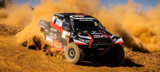 TOYOTA GAZOO Racing Caetano Portugal no pódio da Baja TT Sharish