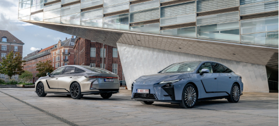 NOVA GERAÇÃO LEXUS ES: A REDEFINIÇÃO DO SEDAN DE LUXO